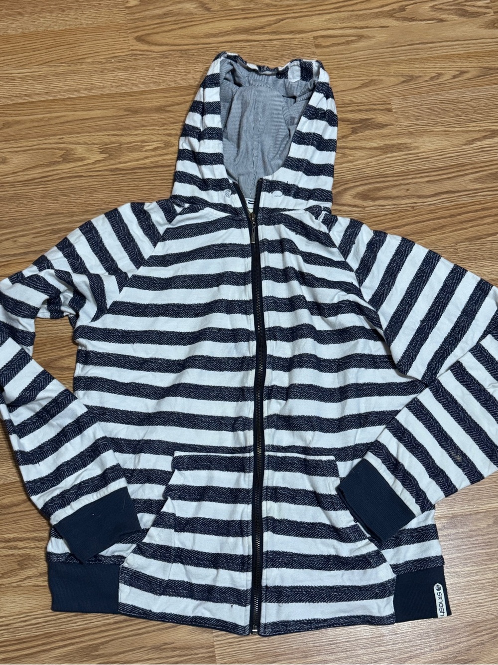 smash White & Navy Striped Zip Up Hoodie, Size Large